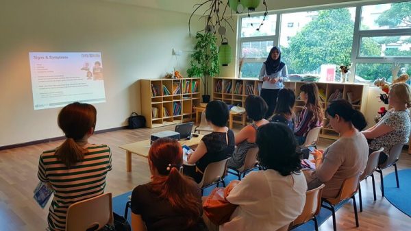 A Preschool Talk By Doctor Mas Suhaila On Signs And Symptoms